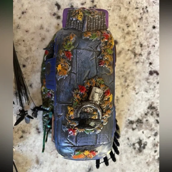 Department 56 Halloween Snow Village Retired Cackling Crow Caravan Dept 56 Lamp - Picture 6 of 12